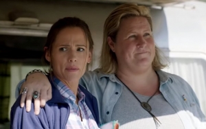 Jennifer Garner Asks, 'Where the F**k Are We?!' in First 'Camping' Teaser Trailer