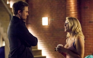 Stephen Amell Reacts Cryptically to Emily Bett Rickards' 'Arrow' Exit