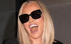 Jenny McCarthy Creates Cruelty-Free Eyelashes as She Hates Looking Too Much With Strip Lashes