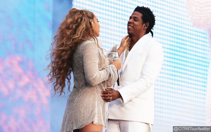 Report: Beyonce and Jay-Z Give Away Tickets for Free as They Struggle to Fill Empty Seats on Tour