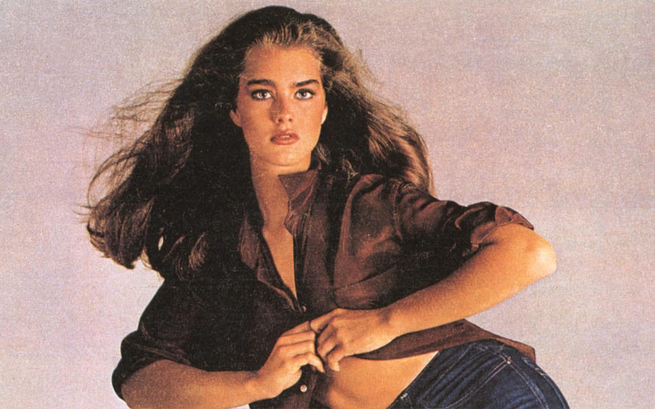 Brooke Shields Admits She S Too Naive When Starring In Her