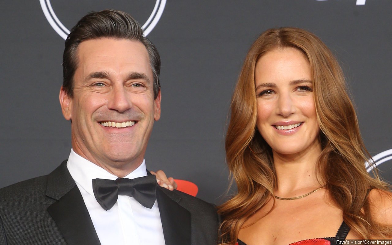 Jon Hamm and Anna Osceola Tie the Knot Months After Engagement