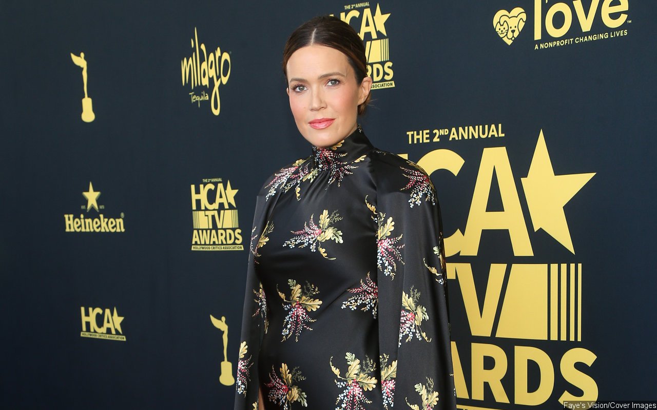 Mandy Moore Reveals 'Very Tiny' Paychecks From 'This Is Us' Streams Amid SAG Strike