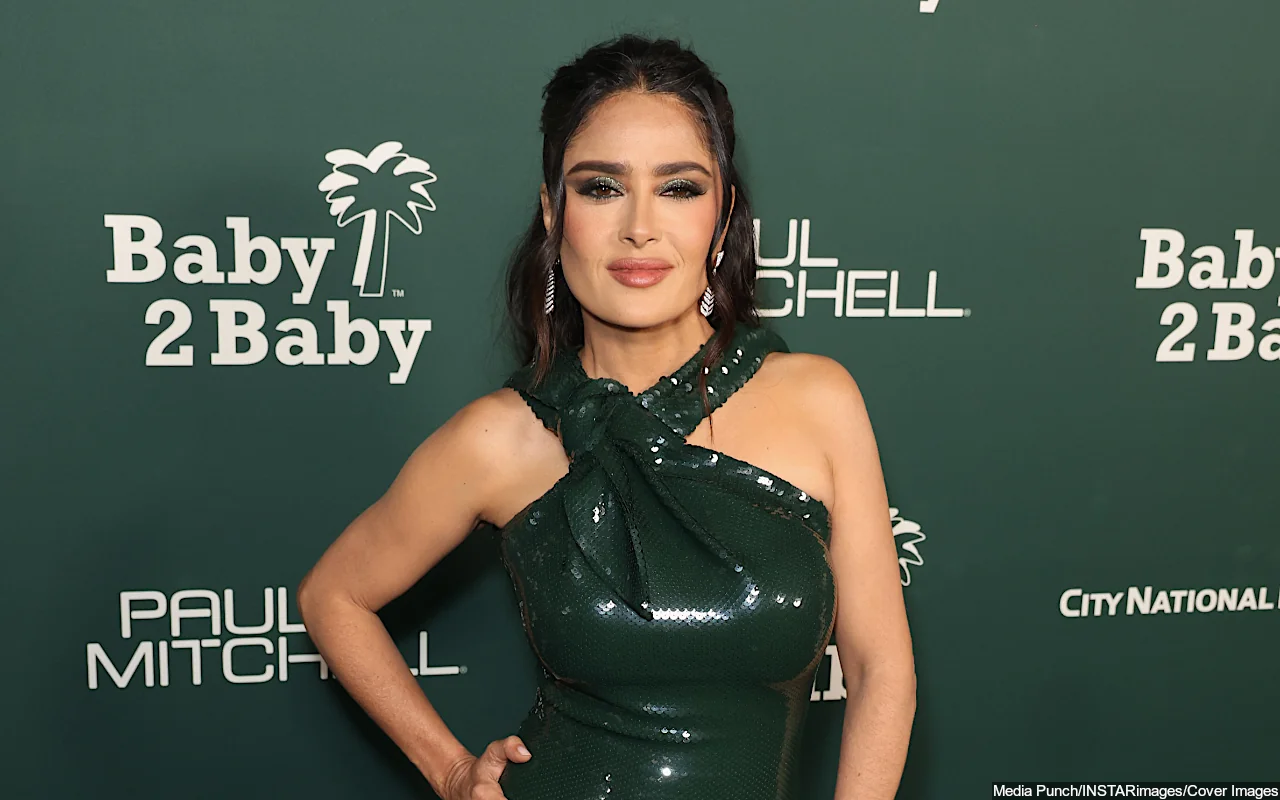 Salma Hayek Strips Down to Birthday Suit in Throwback Photos as She Brags About 'Best View'