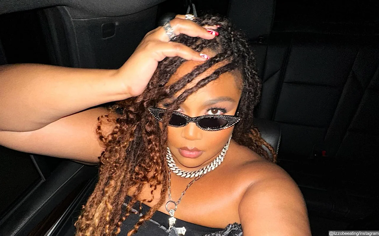 Lizzo Hints at New Music With Never-Before-Seen Video From Studio
