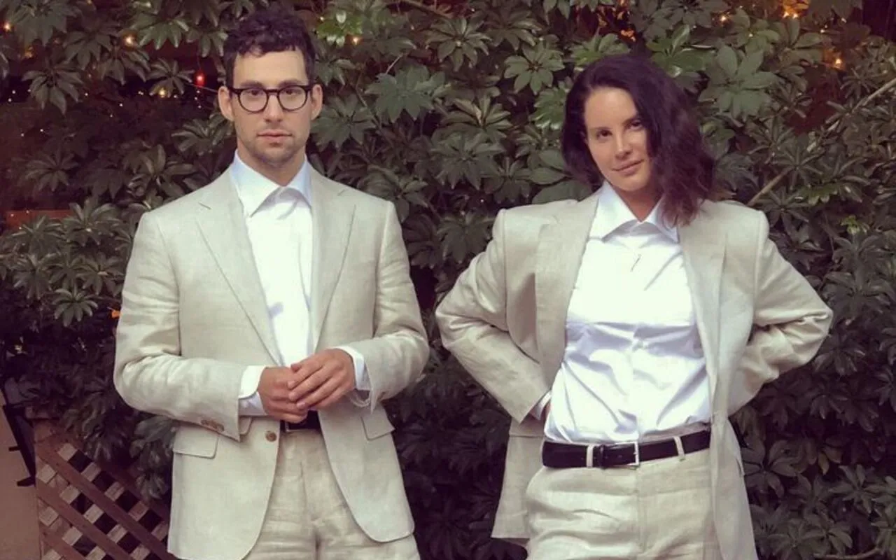 Lana Del Rey Back in Studio to Reunite With Jack Antonoff for Her New Music