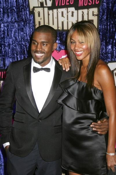 Kanye West<br>2007 MTV Video Music Awards - Red Carpet