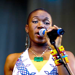 India.Arie in Taste of Chicago, Co-Hosted by WGCI Radio Station, Celebrating India's first #1on Billboard