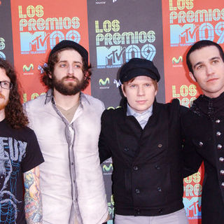 Fall Out Boy in 2009 MTV Latin VMAs - Arrivals