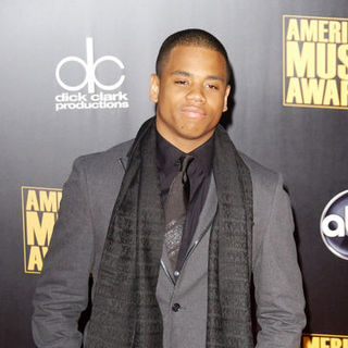Tristan Wilds in 2009 American Music Awards - Arrivals