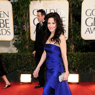 Mary-Louise Parker in 66th Annual Golden Globes - Arrivals