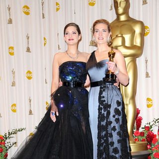 Marion Cotillard, Kate Winslet in 81st Annual Academy Awards - Press Room