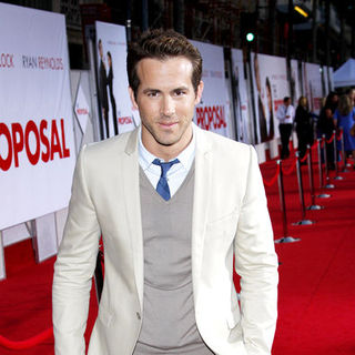 Ryan Reynolds in "The Proposal" Los Angeles Premiere - Arrivals
