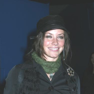 Evangeline Lilly in MTV TRL Show Exits - 1-11-2006