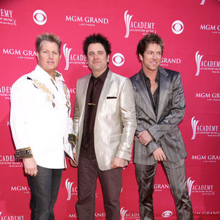Rascal Flatts in 44th Annual Academy Of Country Music Awards - Arrivals