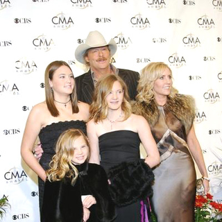 Alan Jackson in 38th Annual Country Music Awards Arrivals