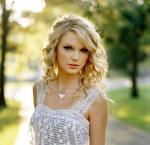 Video Premiere: Taylor Swift's 'Love Story'
