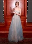 Beaming Taylor Swift Receives Nashville Symphony's Harmony Award