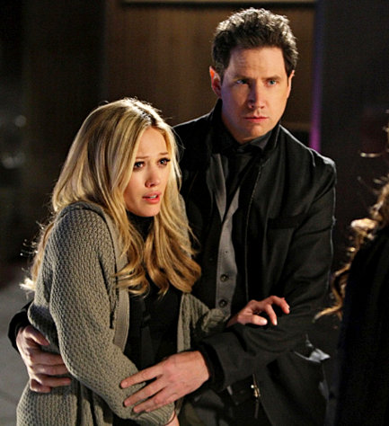 Preview of Hilary Duff in 'Ghost Whisperer' 4.19