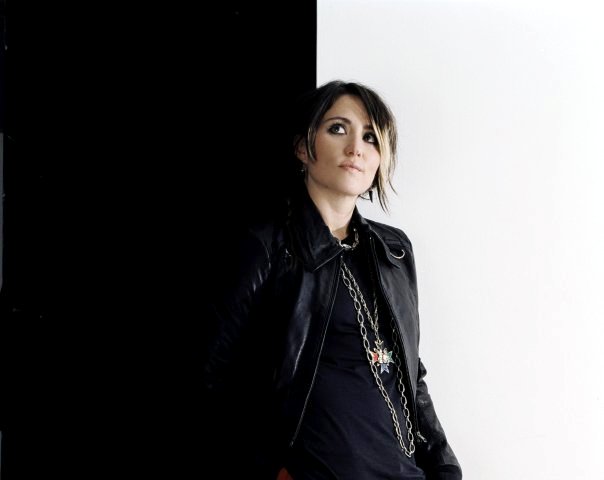 kt tunstall husband. Video Premiere: KT Tunstall#39;s