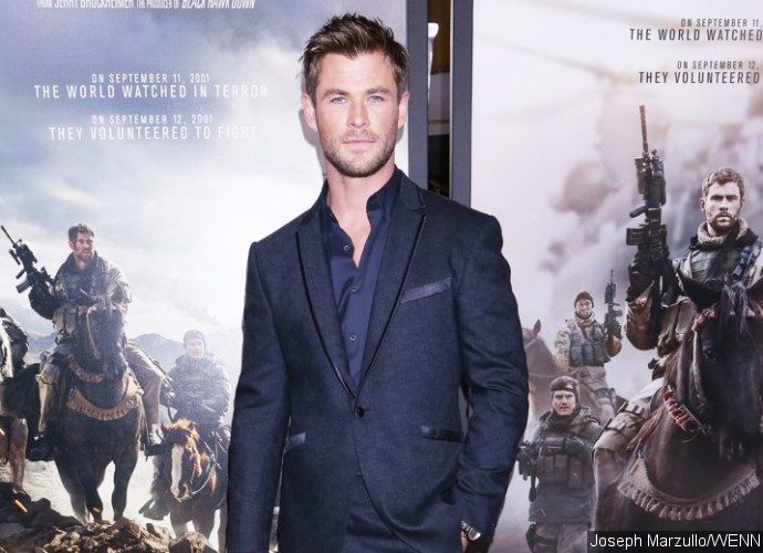 Chris Hemsworth Is Circling Sony's 'Men in Black' Spin-Off
