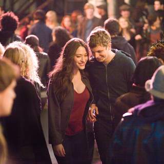 Kat Dennings (center left) and Michael Cera (center right) star in Screen Gems' and Mandate Pictures' comedy NICK AND NORAH'S INFINITE PLAYLIST. Photo By:  K.C. Bailey.