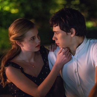Angourie Rice stars as Rhiannon and Owen Teague stars as Alexander in Orion Pictures' Every Day (2018)