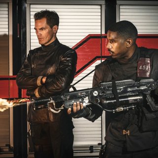 Michael Shannon stars as Beatty and Michael B. Jordan stars as Guy Montag in HBO's Fahrenheit 451 (2018)