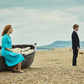 Saoirse Ronan stars as Florence Ponting and Billy Howle stars as Edward Mayhew in Bleecker Street Media's On Chesil Beach (2018)