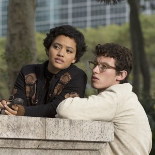 Kiersey Clemons stars as Mimi Pastori and Callum Turner stars as Thomas in Amazon Studios' The Only Living Boy in New York (2017)