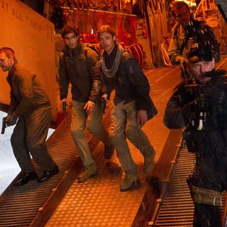 Brad Pitt stars as Gerry Lane in Paramount Pictures' World War Z (2013)