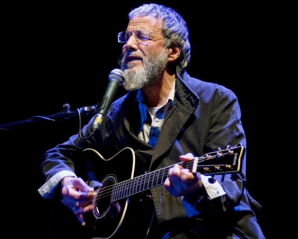 cat stevens Picture 3 Cat Stevens Performing