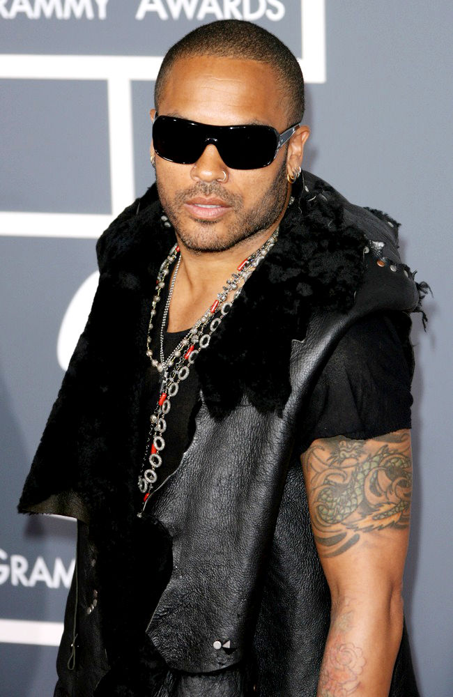 Lenny Kravitz Grammys 2024 Red Carpet Zoe Lindie