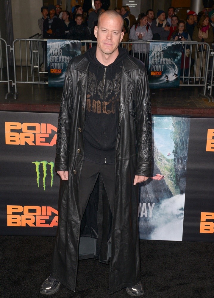 jeb corliss Picture 2 - The Los Angeles Premiere of Point Break - Arrivals