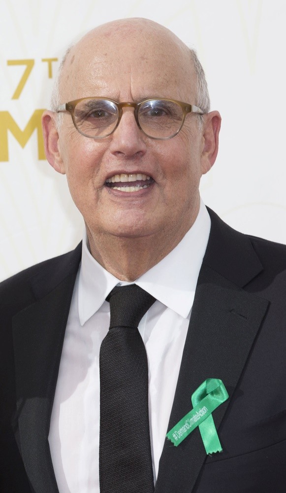 Jeffrey Tambor Picture 1 - 67th Primetime Emmy Awards - Red Carpet