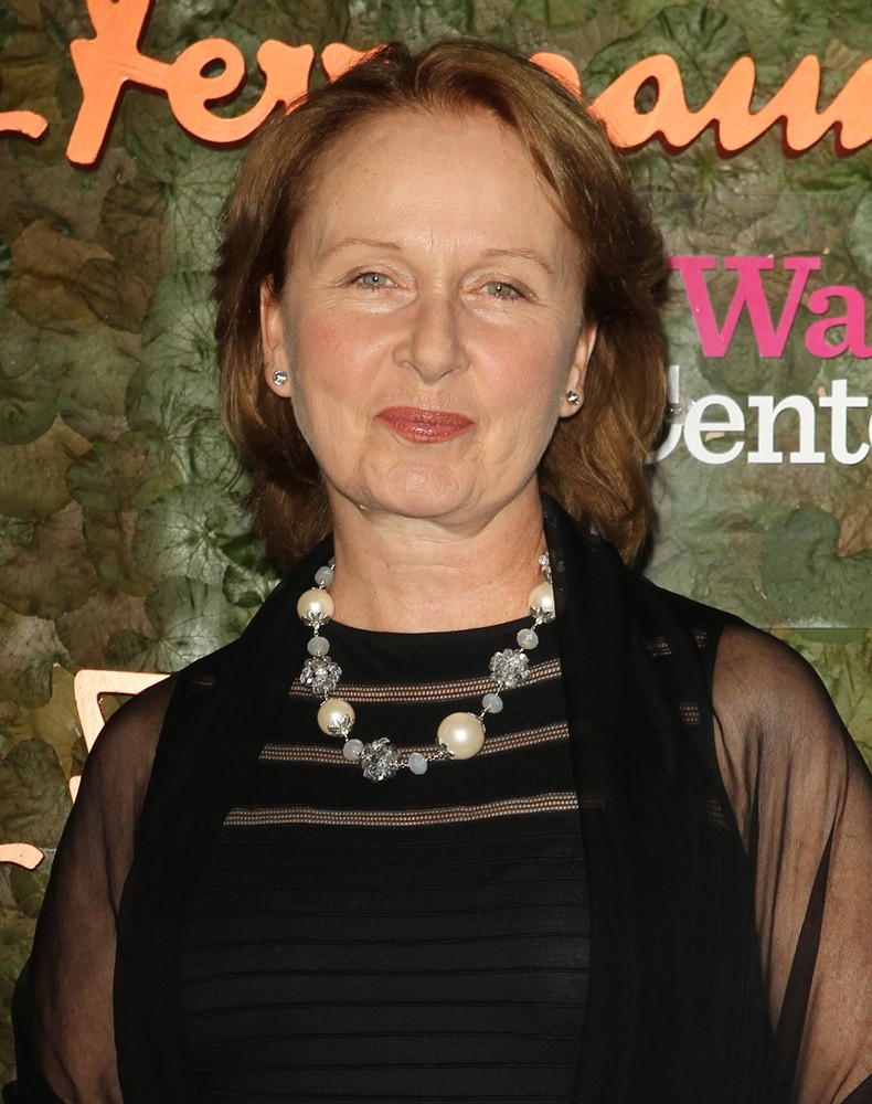 ... Kate Burton Picture 8 Opening Night Gala of The Wallis Annenberg ... - kate-burton-opening-night-gala-of-the-wallis-annenberg-center-01