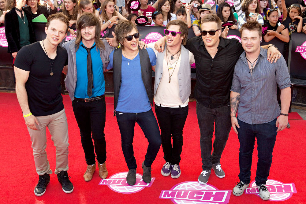 These Kids Wear Crowns in 2010 MuchMusic Video Awards - Red Carpet Arrivals