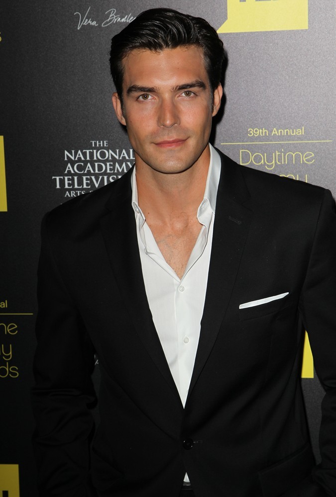  - peter-porte-39th-daytime-emmy-awards-02