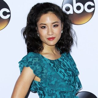 Constance Wu desktop Wallpapers