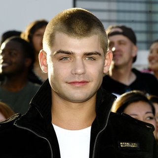 Garrett Clayton in Premiere of Summit Entertainment's Divergent - Red