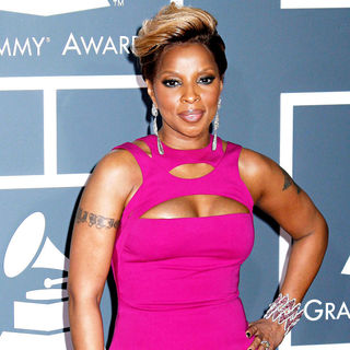 Mary J. Blige at 52nd Annual Grammy Awards