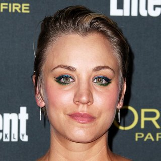 Kaley Cuoco Responds To Nude Photo Leak With Topless Picture