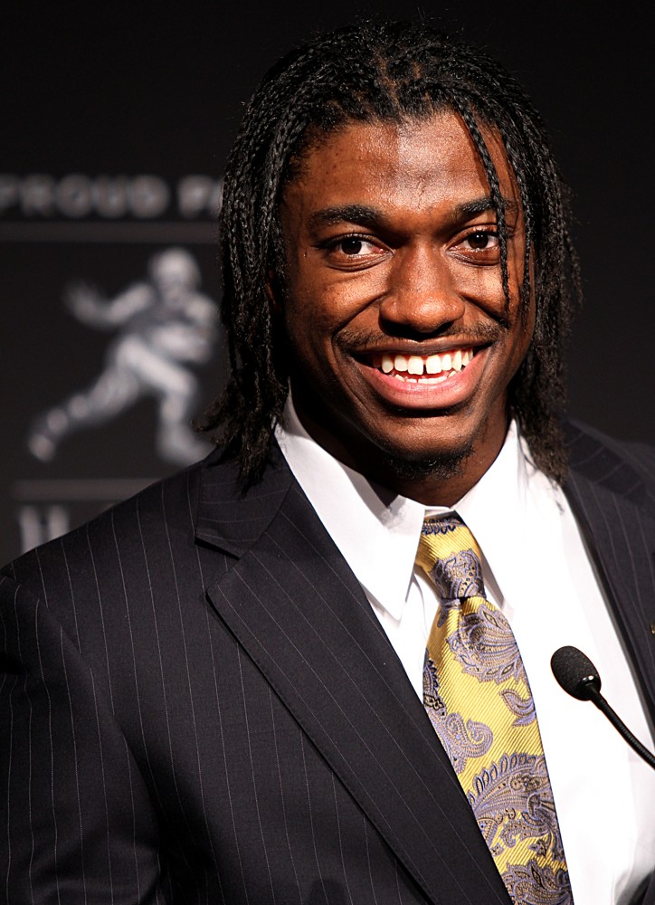 Robert Griffin Iii Picture 6 - The 77th Heisman Memorial Trophy Award ...