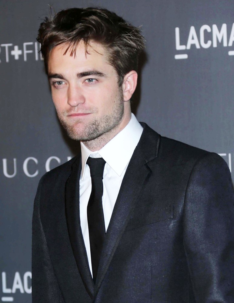 Robert Pattinson Picture 465 - LACMA 2012 Art + Film Gala - Arrivals
