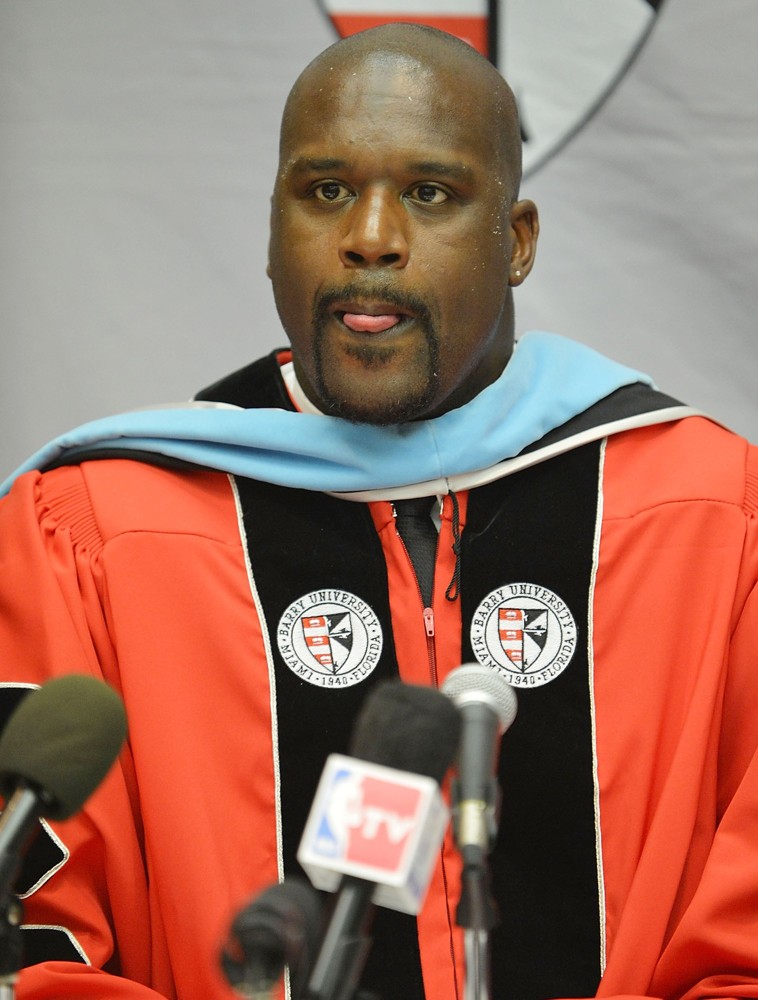 shaquille o'neal Picture 16 - Shaquille O'Neal Receives His Doctoral