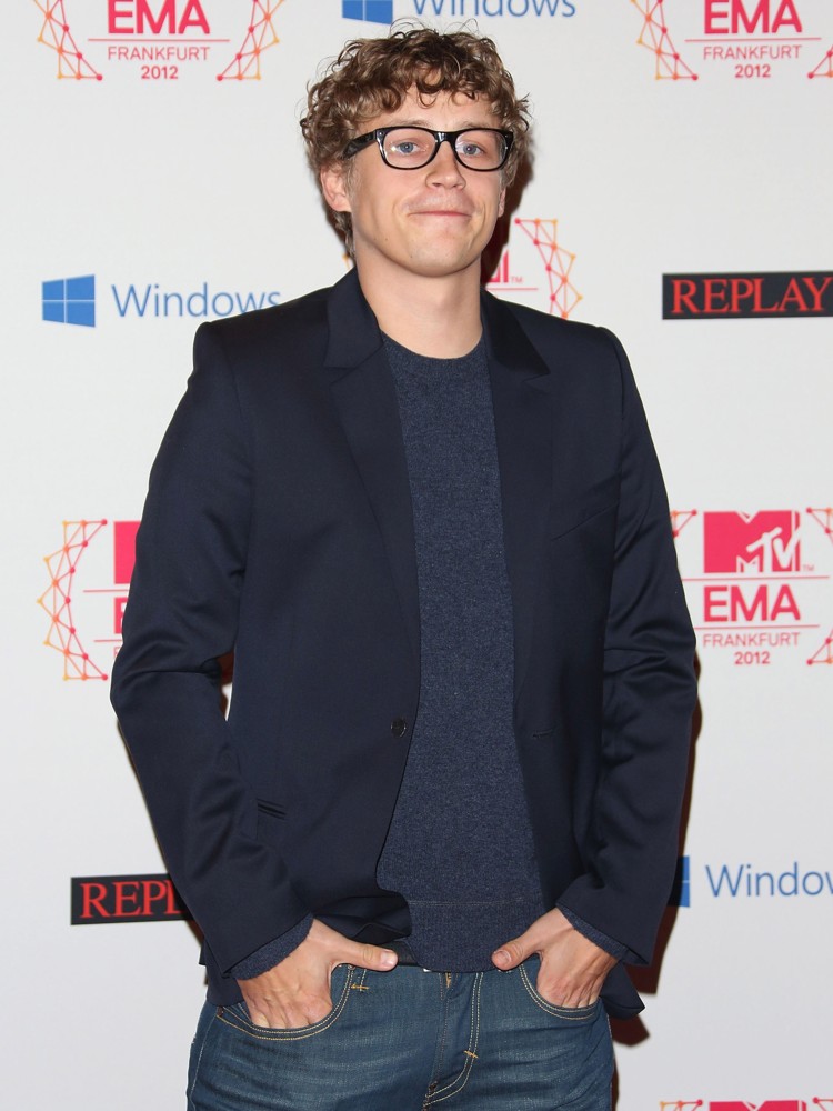 tim bendzko picture 6 mtv ema 2012 arrivals tim bendzko picture 6 mtv ema 2012 arrivals