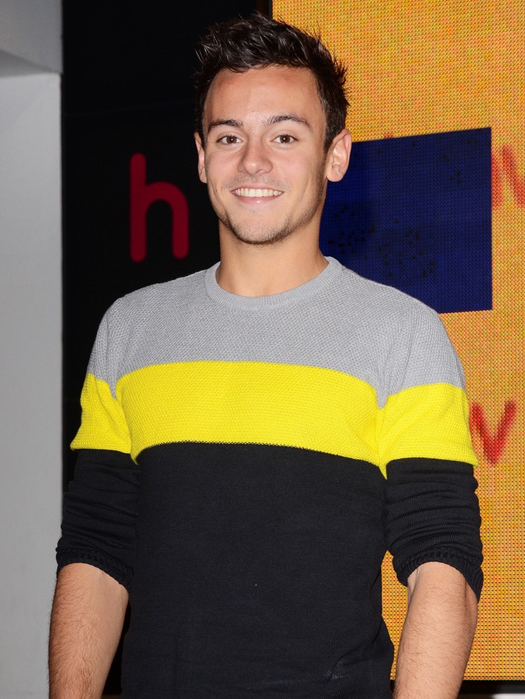 tom daley Picture 28 Calendar Signing