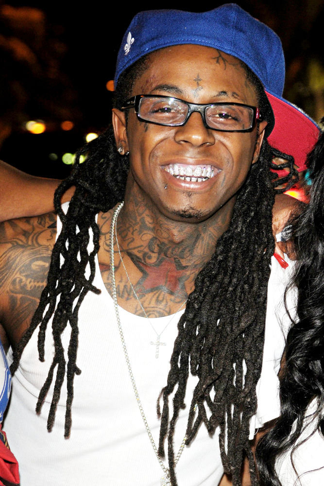 lil wayne mug shot no dreads. Lil Wayne Haircut Pictures.