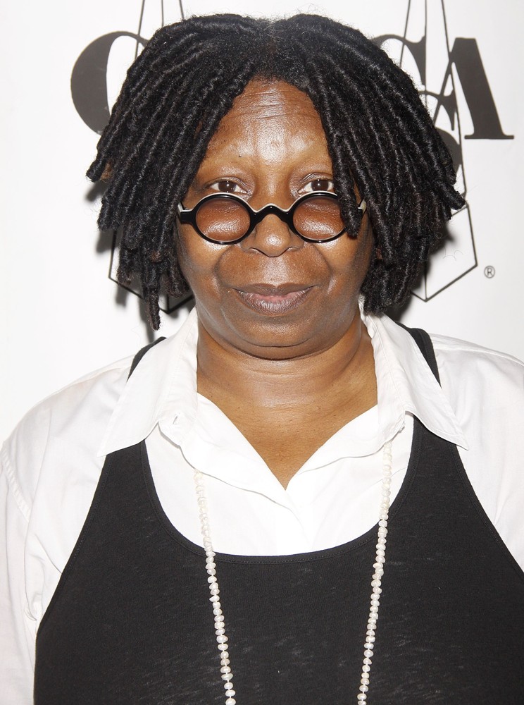 Whoopi Goldberg - Wallpapers