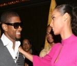 Usher Breaks Silence on Intimate Performance With Alicia Keys at Super Bowl Halftime Show